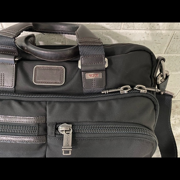 TUMI Alpha Bravo Andersen Slim Briefcase - Picture 8 of 8